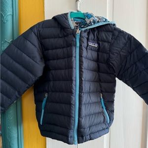 Patagonia reversible down puff ball